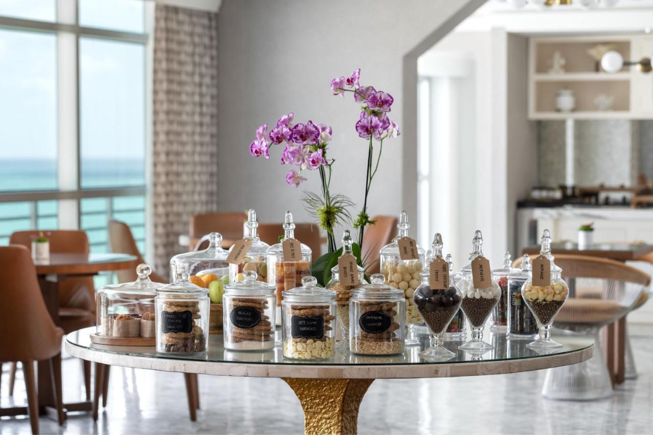 The Ritz-Carlton, South Beach Маями Бийч Екстериор снимка